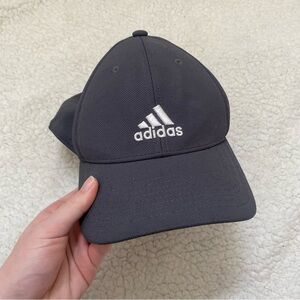 Adidas fitted grey baseball cap